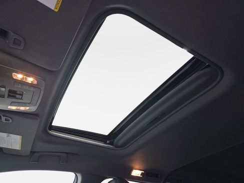 Certified 2023 Toyota Sienna XSE AWD/4WD image 27