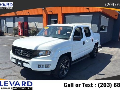 Used 2014 Honda Ridgeline Sport image 3