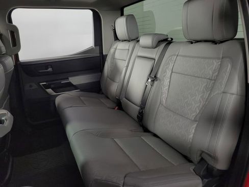 Used 2022 Toyota Tundra Limited image 18