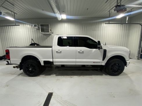 Used 2024 Ford F350 Lariat w/ Lariat Ultimate Package image 2