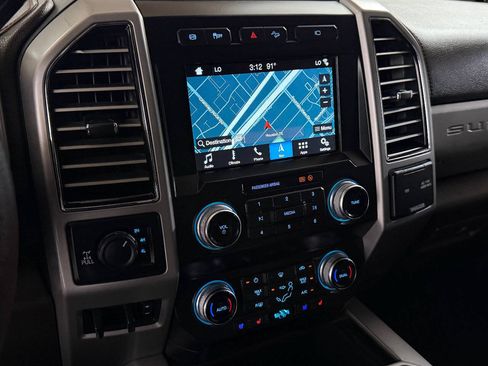 Used 2019 Ford F250 King Ranch w/ King Ranch Ultimate Package AWD/4WD image 56