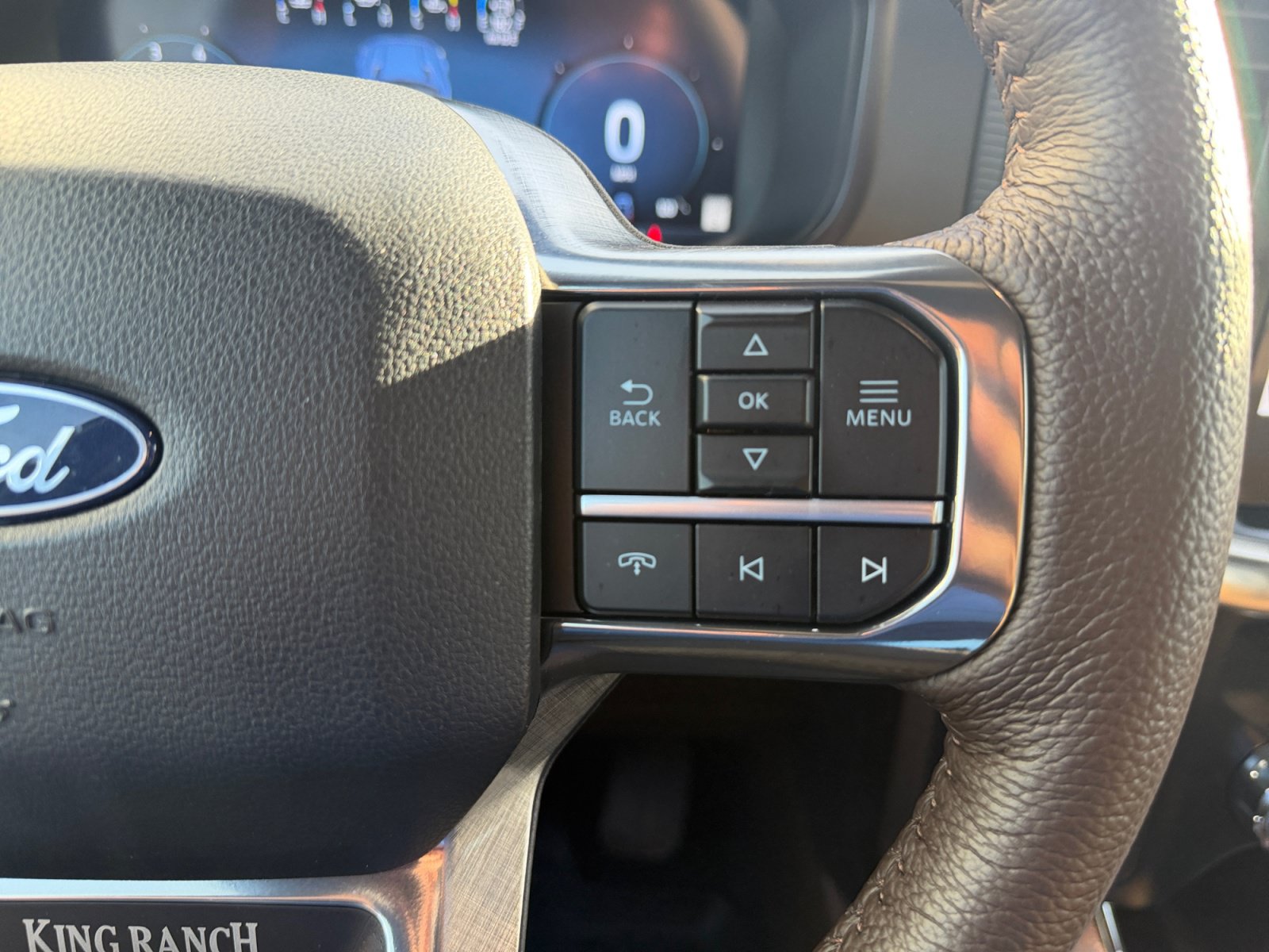 Used 2025 Ford F150 King Ranch w/ FX4 Off-Road Package AWD/4WD image 19