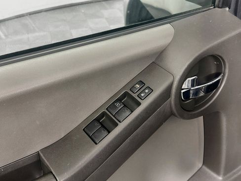 Used 2011 Nissan Xterra S AWD/4WD image 15