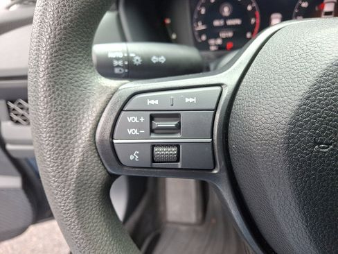 Certified 2023 Honda Accord EX image 21