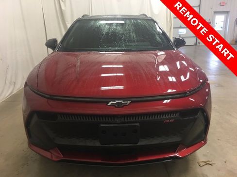 Used 2024 Chevrolet Equinox EV RS image 10