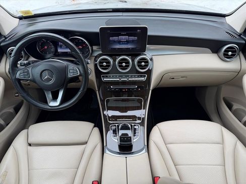 Used 2018 Mercedes-Benz GLC 300 4MATIC image 20