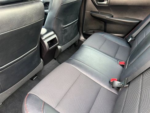 Certified 2016 Toyota Camry SE image 12