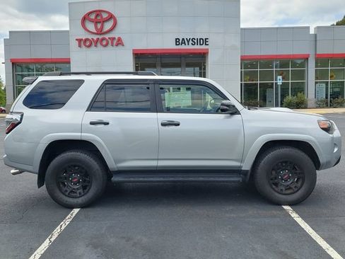 Certified 2021 Toyota 4Runner Venture w/ Moonroof Package AWD/4WD image 29
