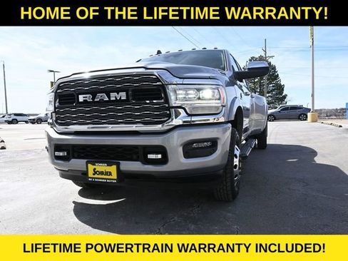 Used 2022 RAM 3500 Limited AWD/4WD image 2