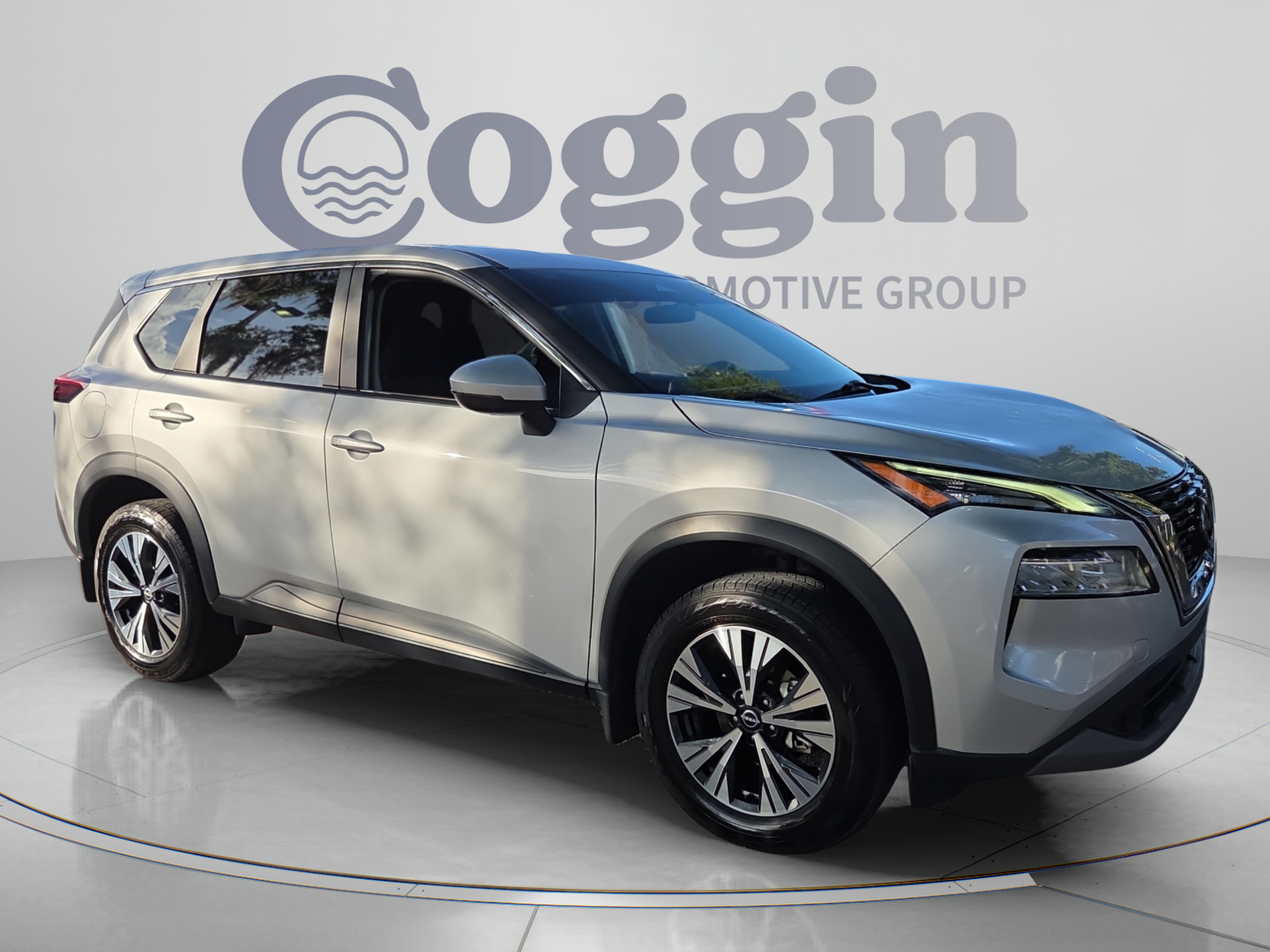 Used 2022 Nissan Rogue SV FWD image 7