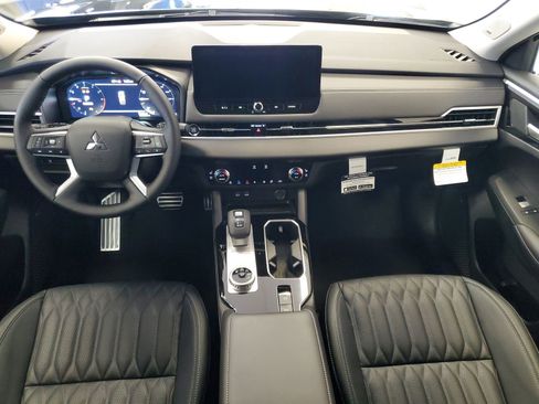 New 2026 Mitsubishi Outlander SEL image 22