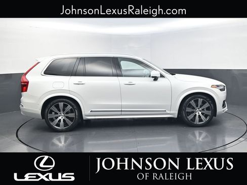 Used 2025 Volvo XC90 B6 Ultra w/ Lounge Package image 6
