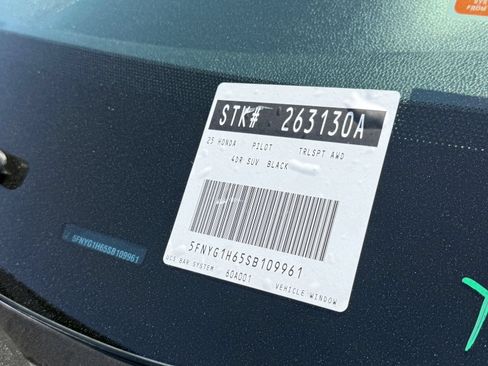 Certified 2025 Honda Pilot TrailSport image 36