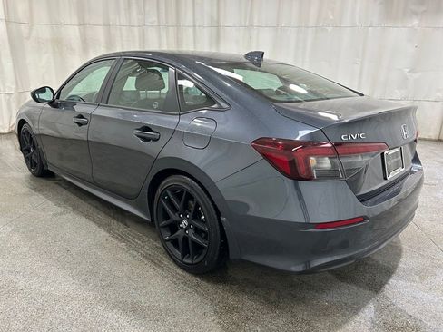 Used 2025 Honda Civic Sport image 6