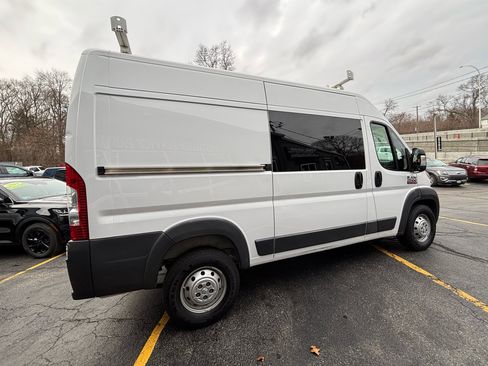 Used 2018 RAM ProMaster 2500 image 8