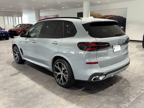 New 2026 BMW X5 xDrive40i w/ M Sport Package image 5