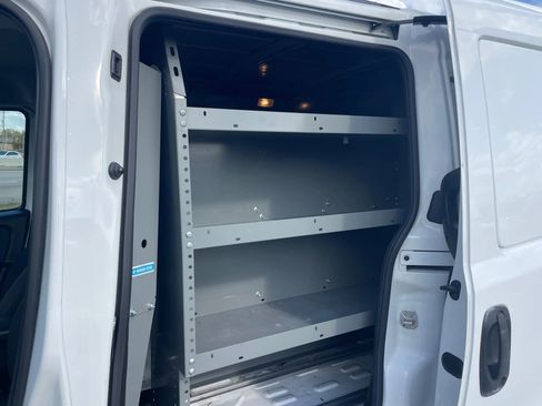 Used 2017 RAM ProMaster City Tradesman image 13