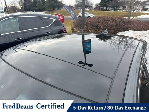 Used 2023 Genesis G70 3.3T w/ Sport Prestige Package image 4