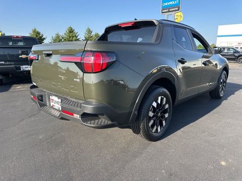 Used 2025 Hyundai Santa Cruz SEL image 10