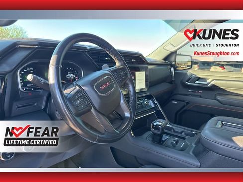 Used 2022 GMC Sierra 1500 AT4 w/ AT4 Preferred Package AWD/4WD image 25