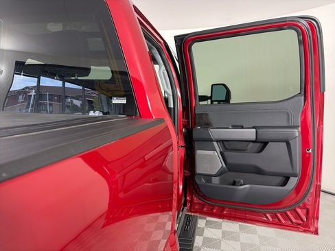 Used 2024 Ford F250 Lariat w/ Lariat Ultimate Package AWD/4WD image 28