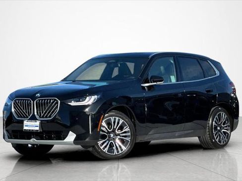 Used 2025 BMW X3 xDrive30i w/ Premium Package image 1
