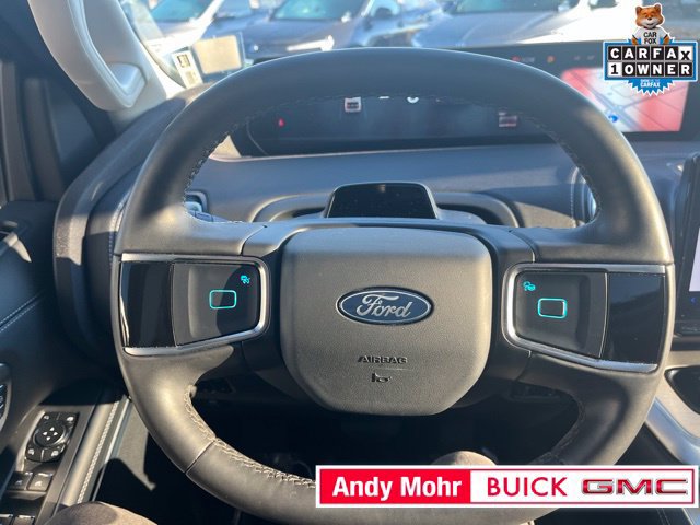 Used 2026 Ford Expedition Platinum w/ Driver's Package AWD/4WD image 35
