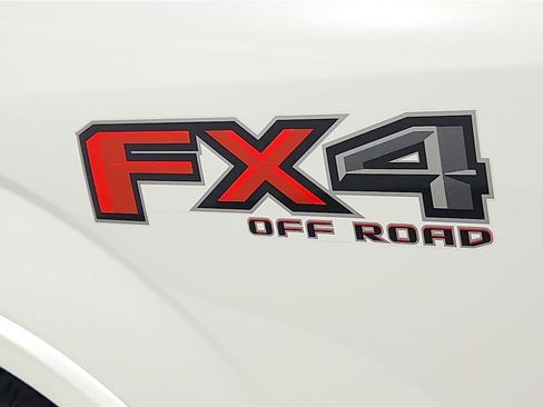 Used 2018 Ford F150 Lariat w/ Equipment Group 502A Luxury image 35