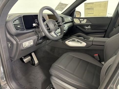 New 2026 Mercedes-Benz GLS 450 4MATIC image 10