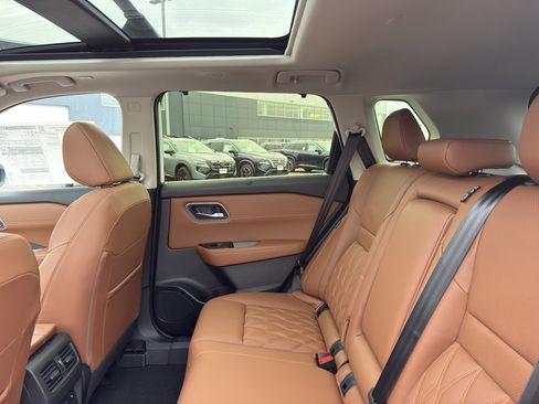 New 2026 Nissan Rogue Platinum w/ Platinum Premium Package image 33