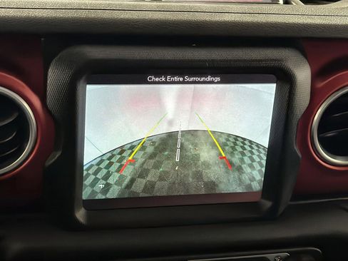 Used 2018 Jeep Wrangler Rubicon image 19