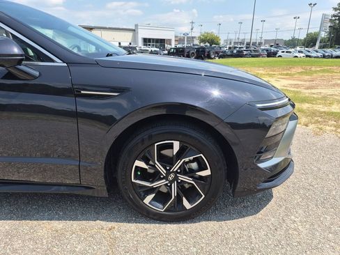 Used 2025 Hyundai Sonata SEL FWD image 3