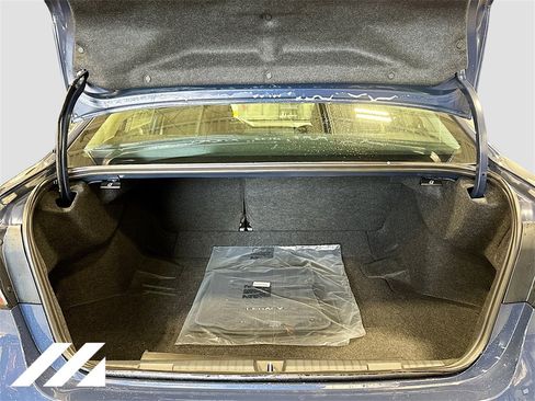 Used 2025 Subaru Legacy Premium image 25