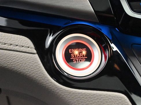 Used 2020 Honda Odyssey Elite image 25