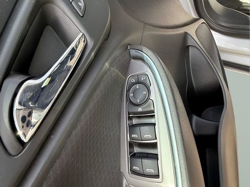 Used 2022 Chevrolet Malibu LT FWD image 18