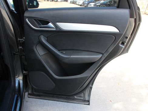 Used 2018 Audi Q3 2.0T Premium image 33