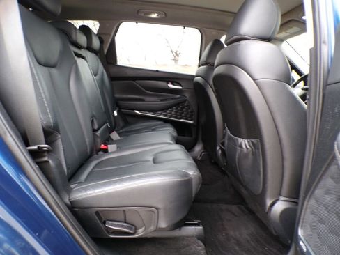 Used 2019 Hyundai Santa Fe AWD image 18