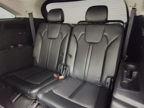 Used 2021 Kia Sorento S w/ Panoramic Sunroof Package image 29