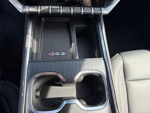 New 2026 GMC Acadia Elevation w/ Super Cruise Package AWD/4WD image 11