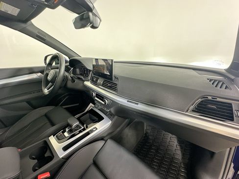 Used 2024 Audi Q5 2.0T Premium Plus AWD/4WD image 48