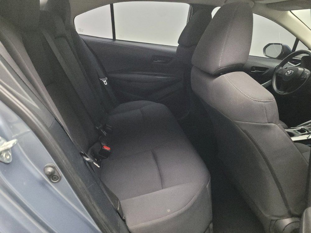 Used 2022 Toyota Corolla LE FWD image 19