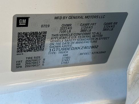 Used 2019 GMC Sierra 1500 SLE w/ SLE Value Package AWD/4WD image 26