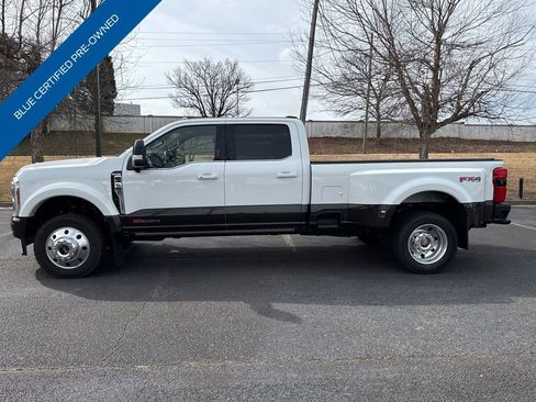 Certified 2024 Ford F450 King Ranch w/ FX4 Off-Road Package image 22