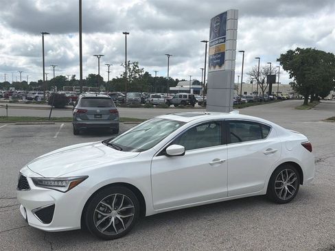 Used 2021 Acura ILX w/ Premium Package FWD image 2