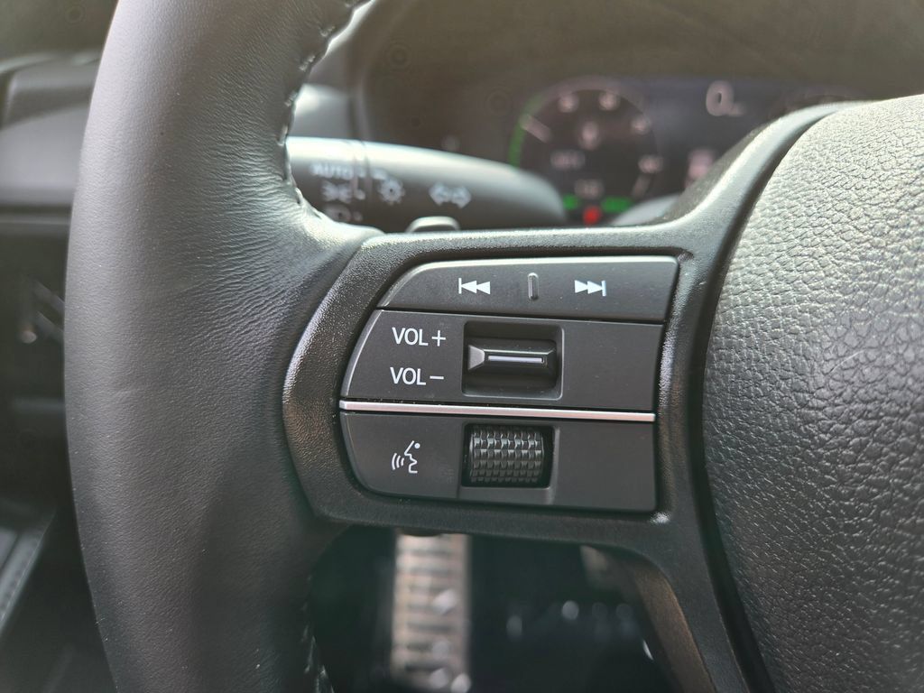 Used 2023 Honda Accord Sport image 18