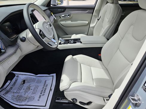 New 2026 Volvo XC90 B6 Ultra w/ Protection Package Premier image 7
