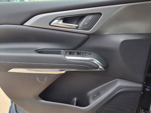 New 2026 Chevrolet Traverse LT w/ Driver Confidence Package image 15