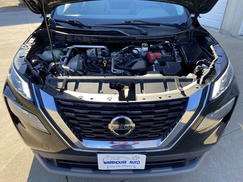 Used 2021 Nissan Rogue SV image 25