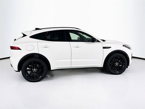 New 2024 Jaguar E-PACE R-Dynamic SE image 4