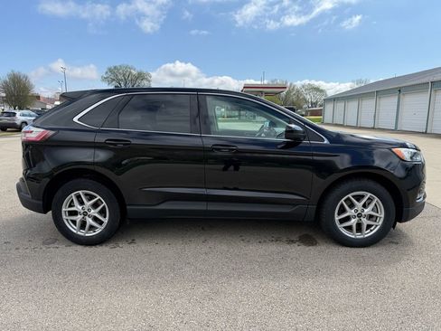 Used 2024 Ford Edge SEL w/ Convenience Package AWD/4WD image 4